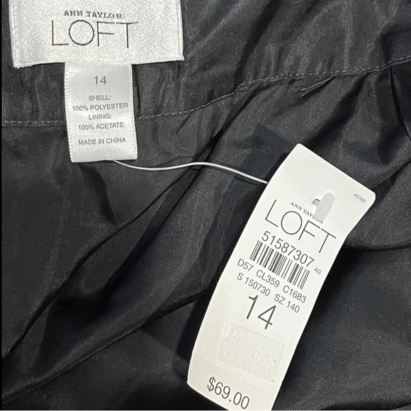 LOFT Mesh Overlay Skirt - Picture 6 of 7